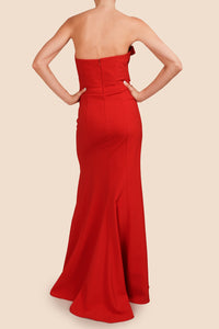 Vestido crepe strapless rojo