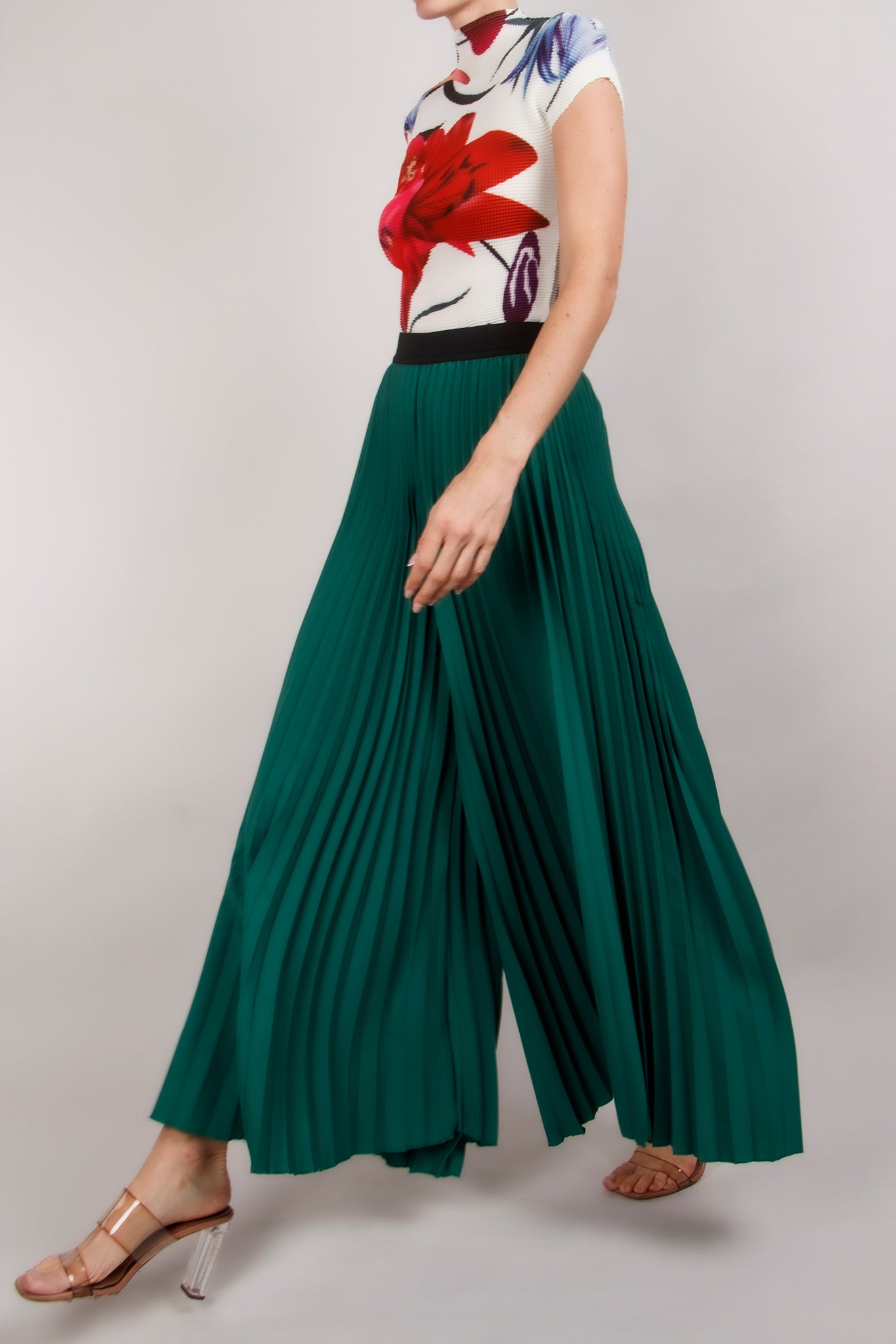 Set flare pants green