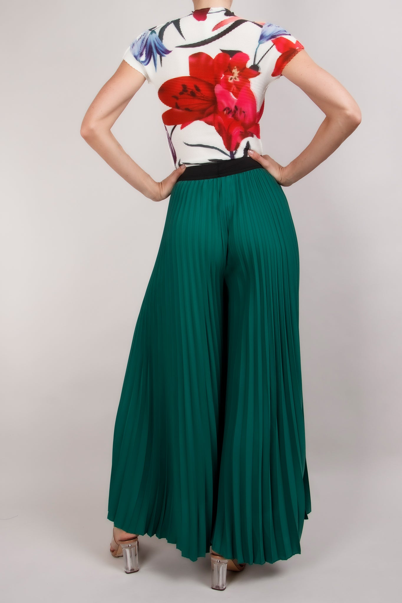 Set flare pants green