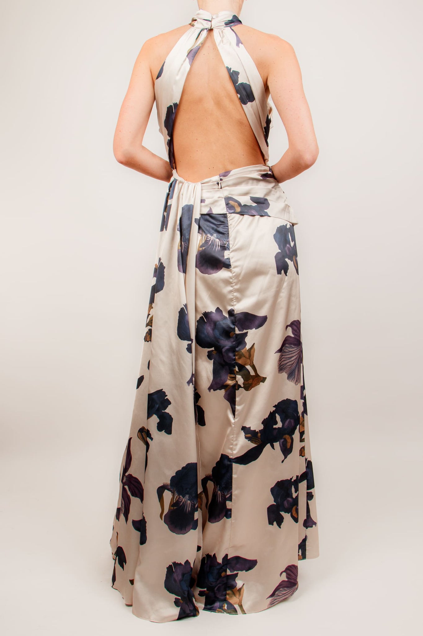 Vestido halter print taupe-azul