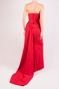 Vestido strapless plisado rojo